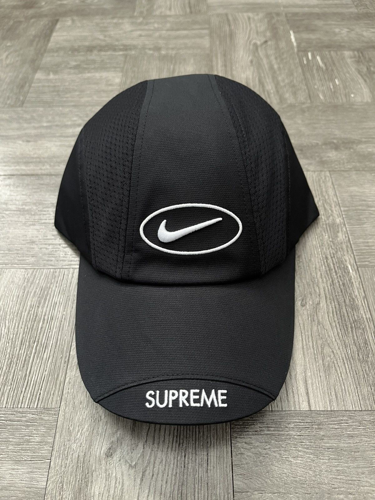 Supreme-Nike-Trail-Running-Hat