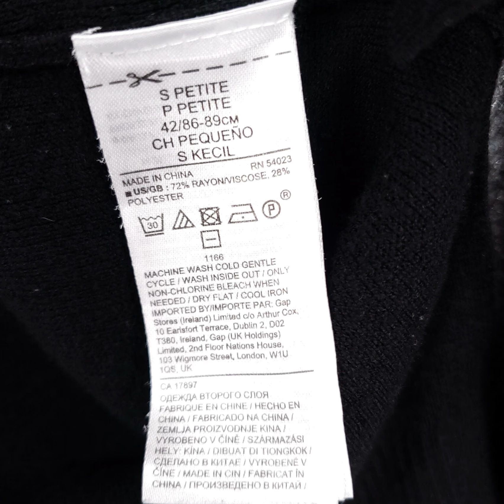 Banana Republic Banana Republic Sweater Womens S Small Petites Black Pullover Long Sleeve Knit Shirt Womens Size S / US 4 / IT 40 - 4 Thumbnail