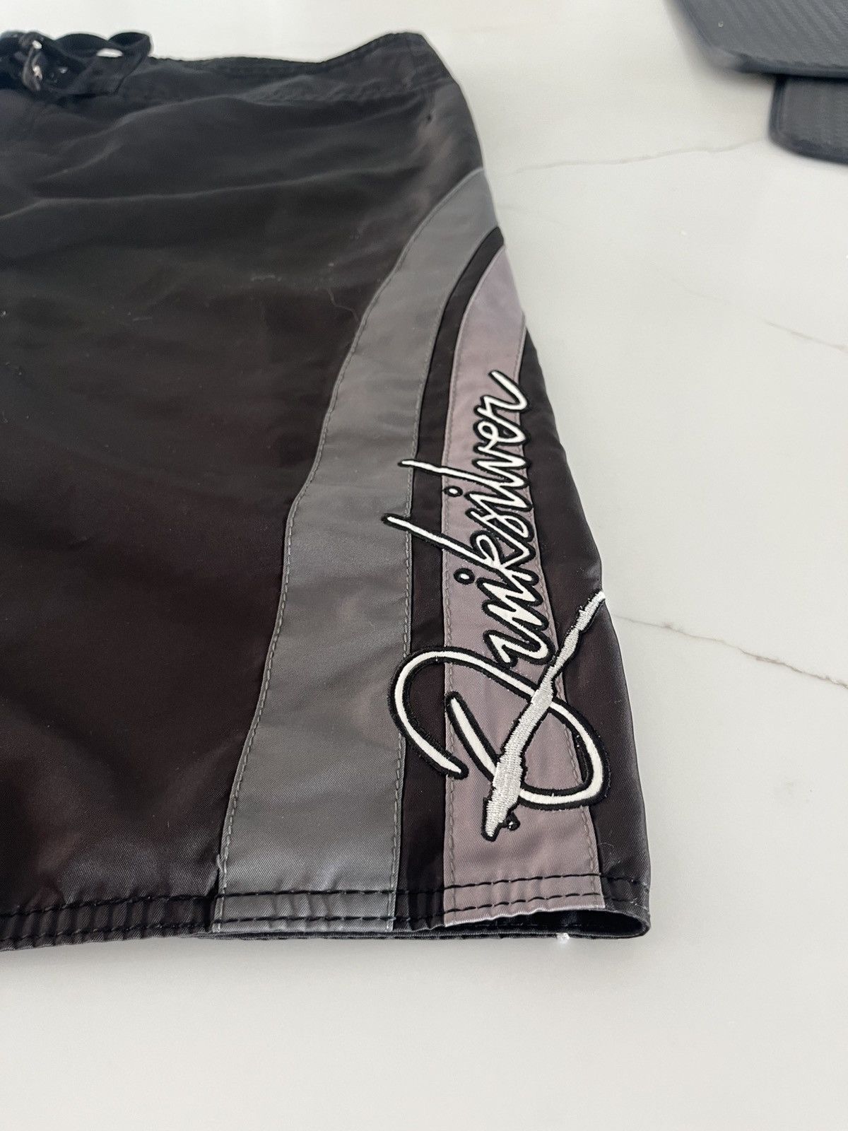 Quiksilver Quicksilver Boardshorts Size US 36 / EU 52 - 6 Thumbnail