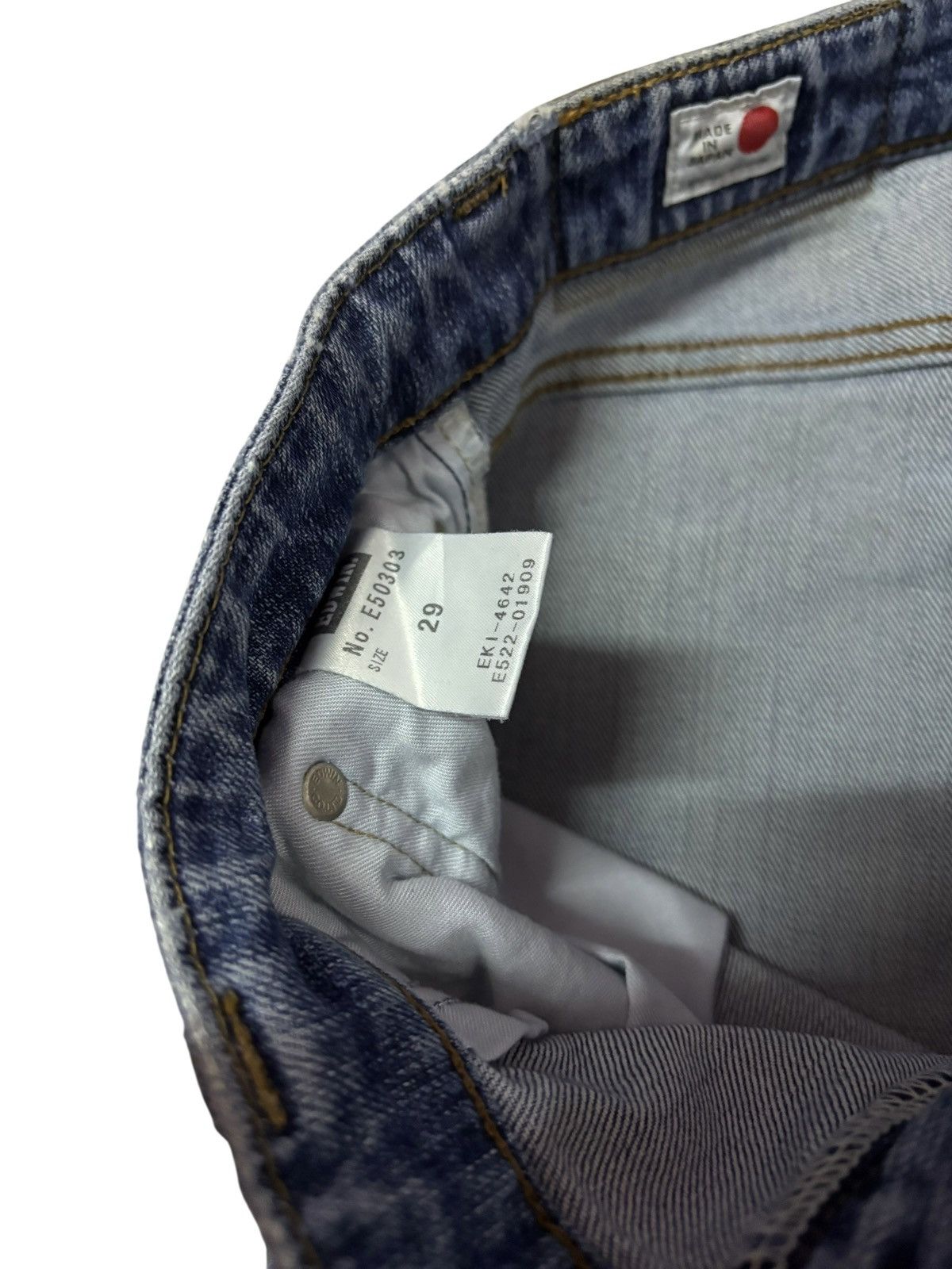 Edwin Vtg Edwin Japan 503 Blue Washed Distressed Jeans Size US 28 / EU 44 - 10 Thumbnail