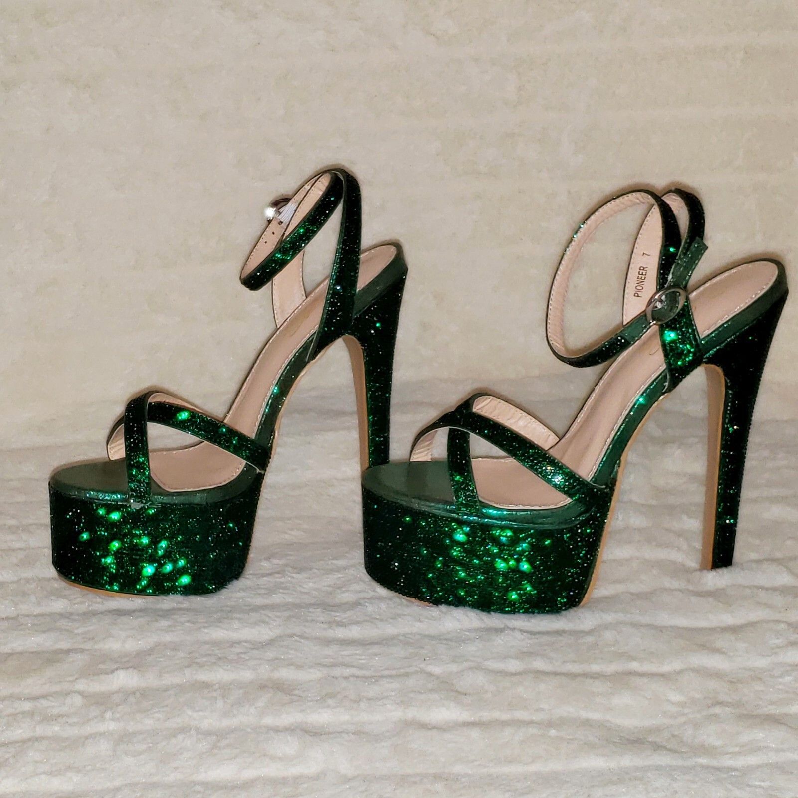 Other Bejeweled Emerald Green Sparkling Rhinestone Platform 6.5" H Size US 10 / IT 40 - 7 Thumbnail