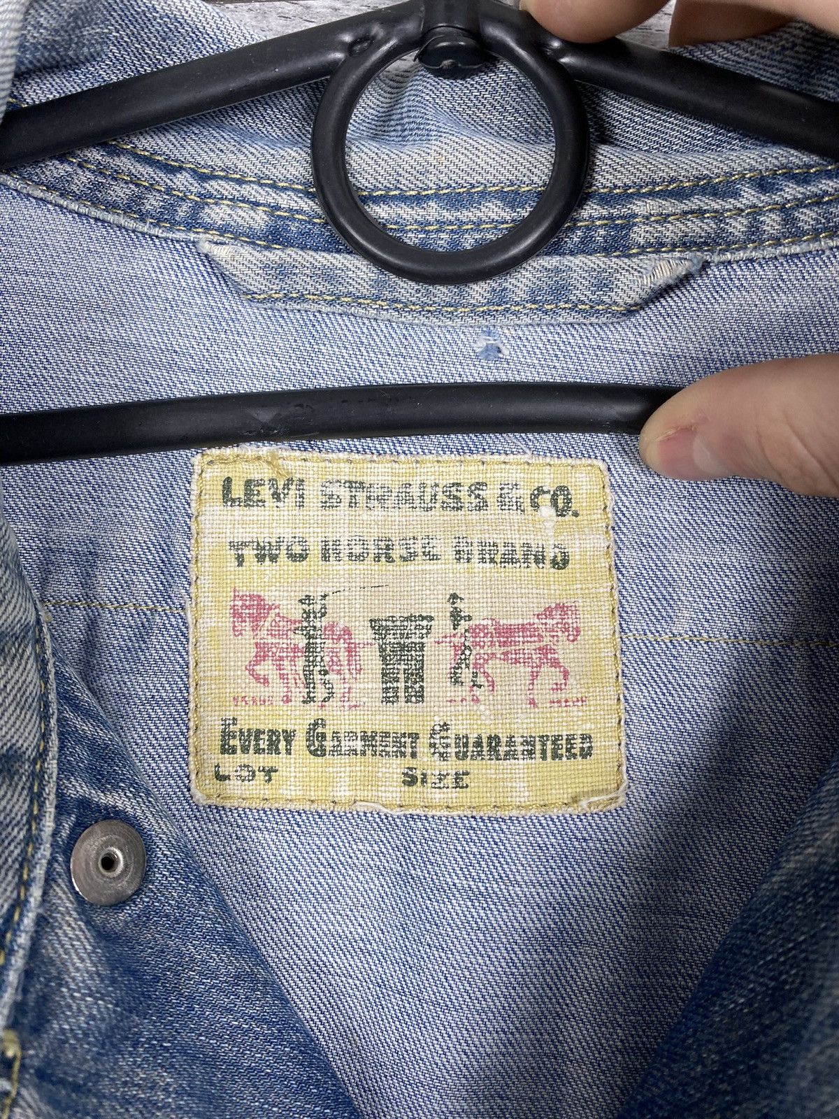 Levi's Mens Vintage Levis Denim Jacket 80s Made in USA Size US L / EU 52-54 / 3 - 8 Thumbnail