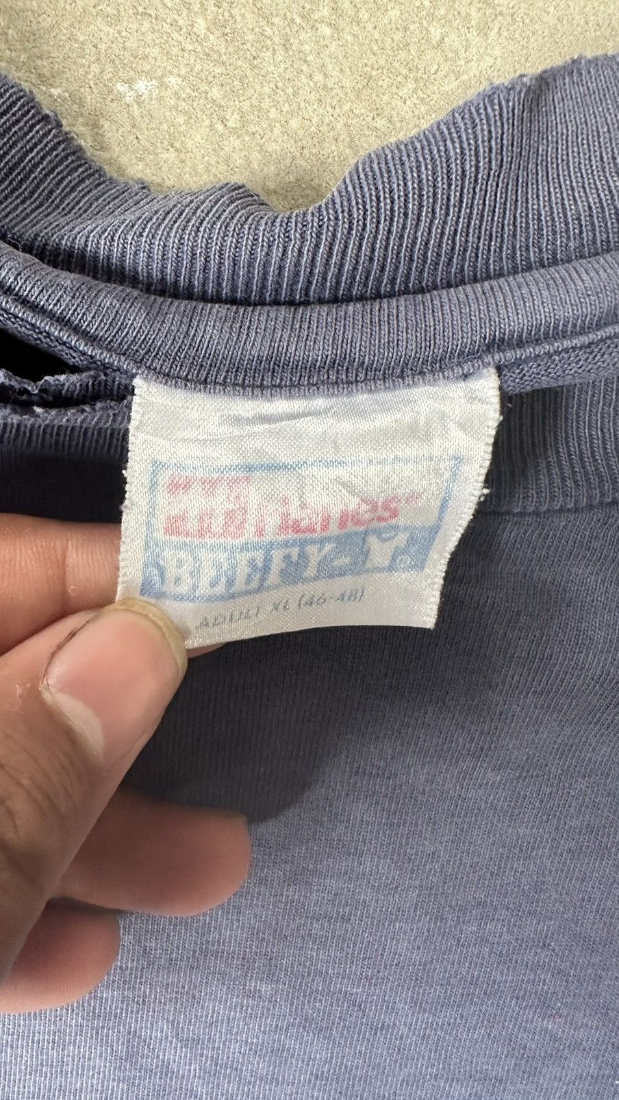 Vintage VINTAGE HANES WELL FADED & DISTRESSED TEE Size US L / EU 52-54 / 3 - 4 Thumbnail