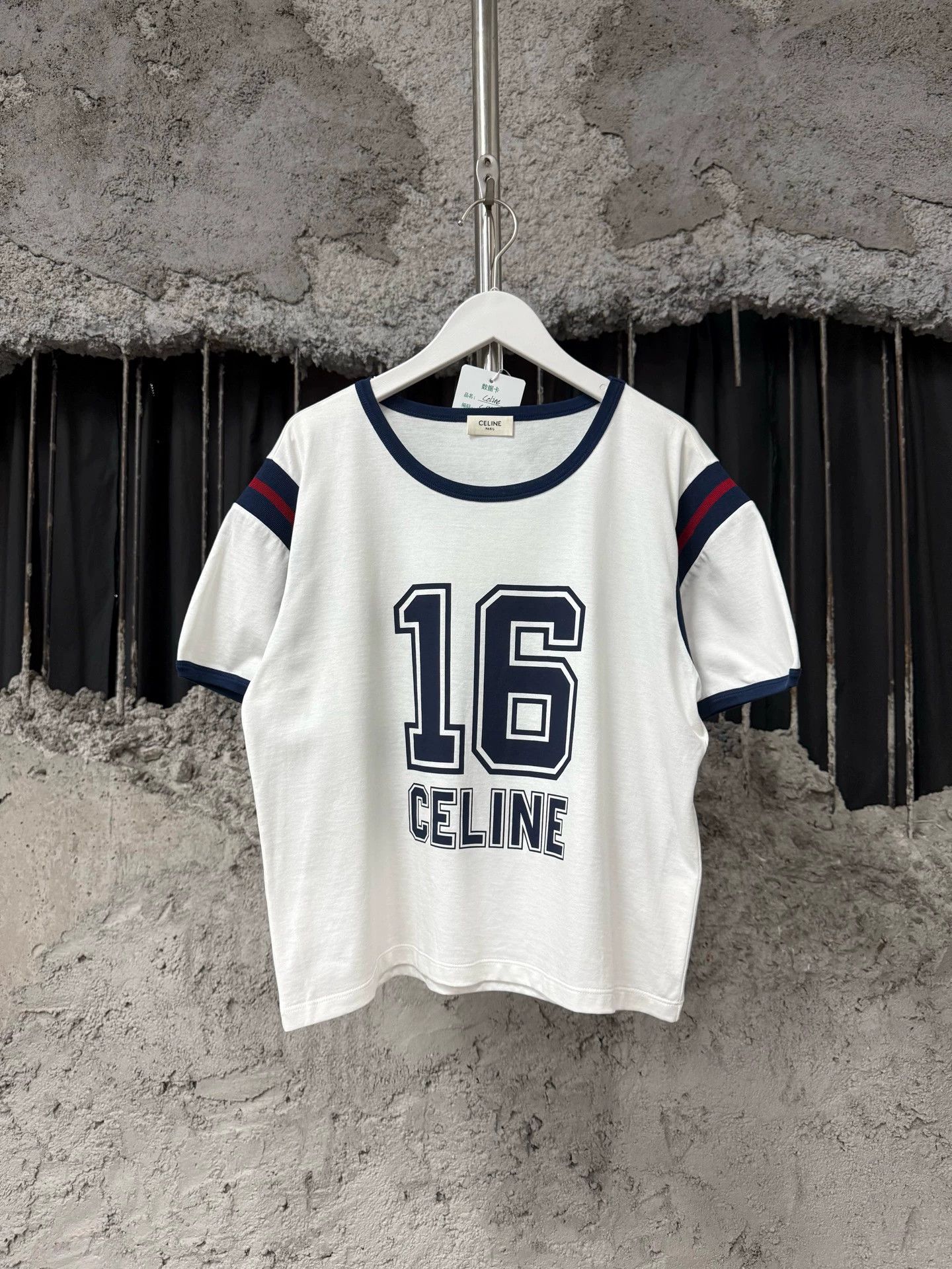 Celine Celine short sleeve t-shirt M new Size M / US 6-8 / IT 42-44 - 1 Thumbnail