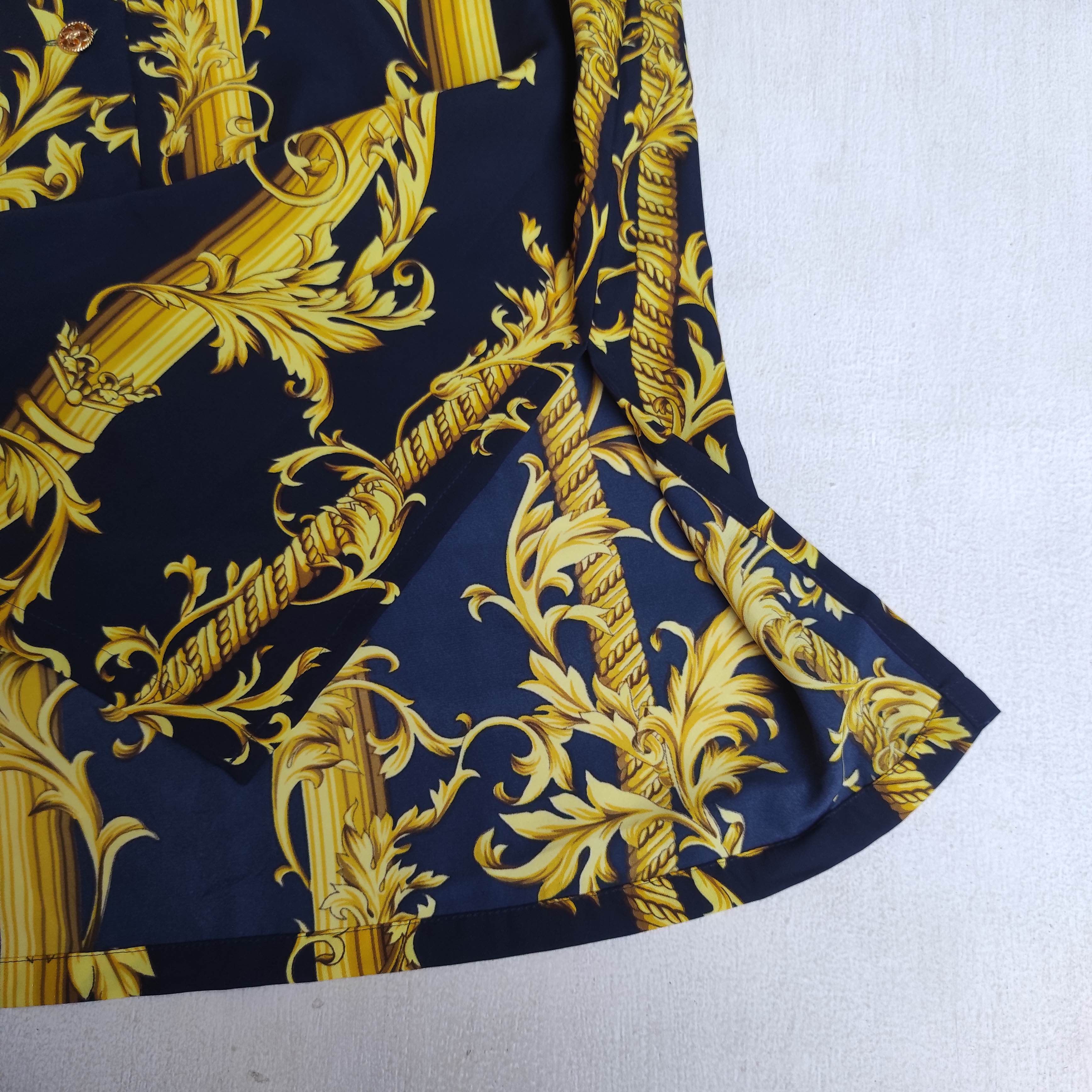 Japanese Brand Made in Japan Primary Shirt Button Up Like versace Size US M / EU 48-50 / 2 - 13 Thumbnail