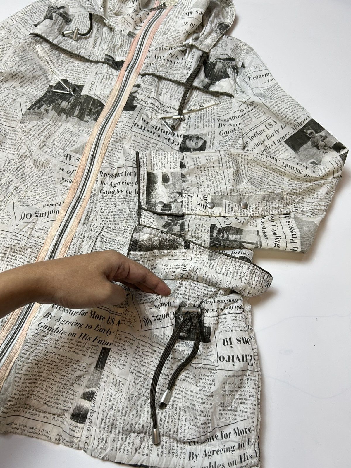 Japanese Brand JAPANESE BRAND INSPIRED NEWSPAPER LIGHT JACKET Size US M / EU 48-50 / 2 - 2 Thumbnail