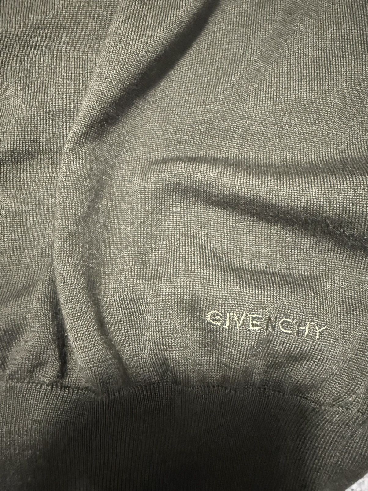 Givenchy Givenchy green wool/silk jumper Size US L / EU 52-54 / 3 - 4 Thumbnail