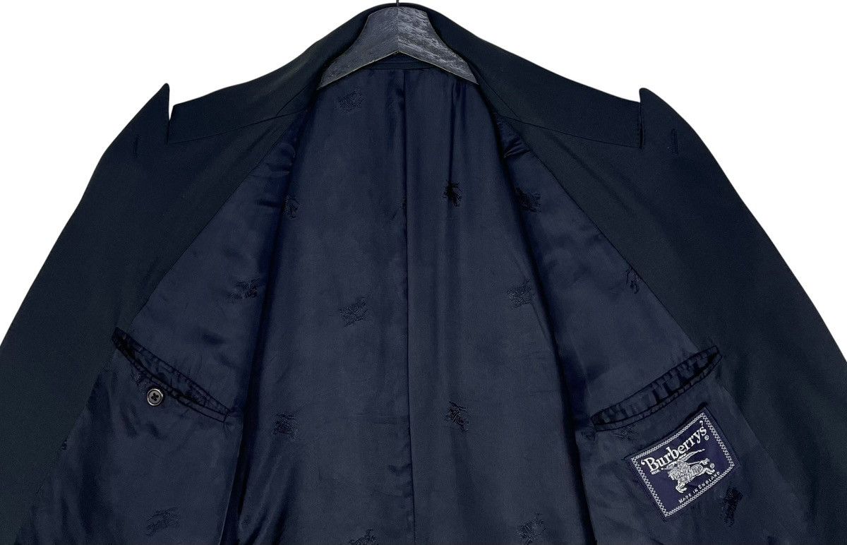 Burberry Burberry Double Breasted Navy Blazer Gold Button 42R Size US L / EU 52-54 / 3 - 11 Thumbnail