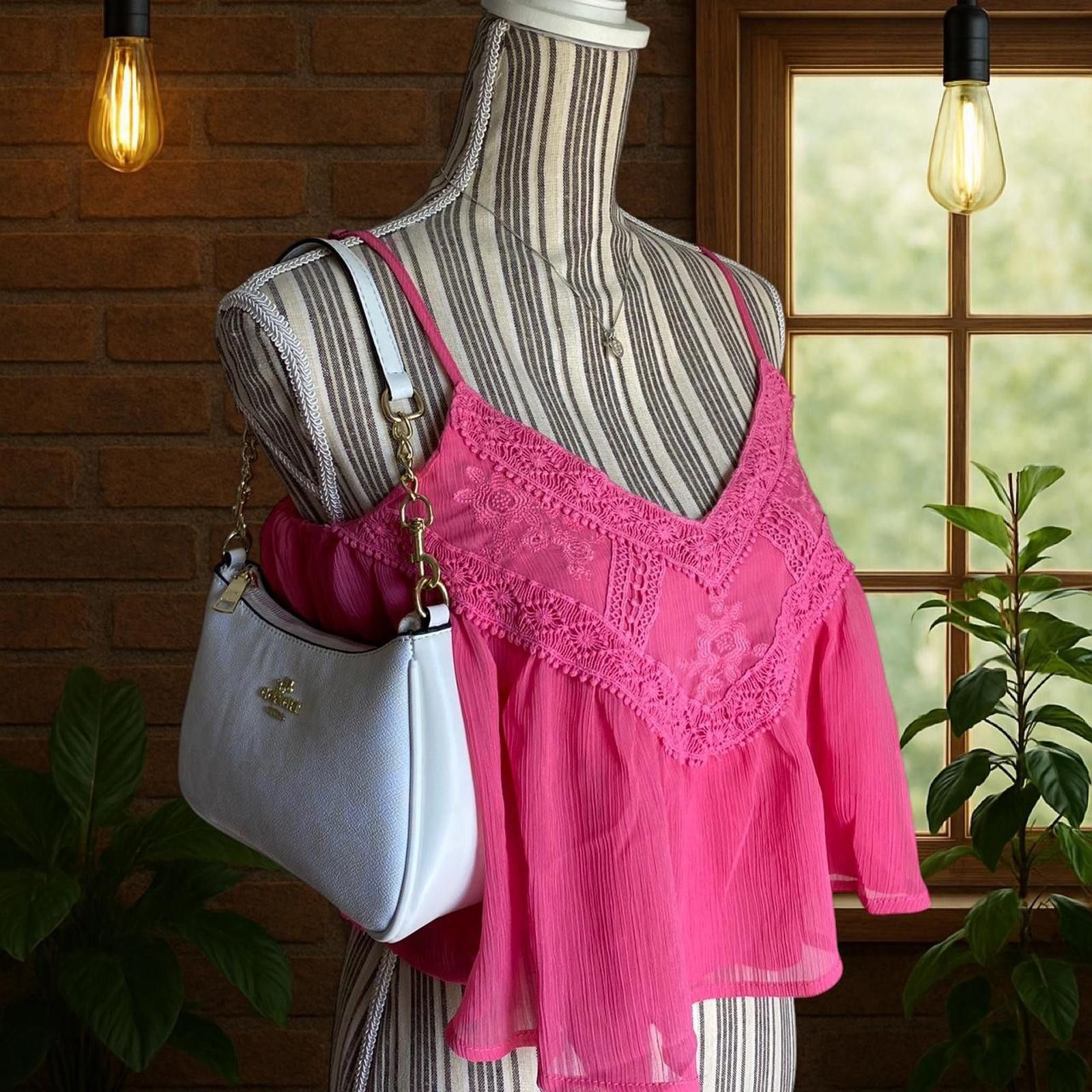 Francesco Smalto Pink Mi-ami lace cami top with adjustable straps Size S / US 4 / IT 40 - 3 Thumbnail