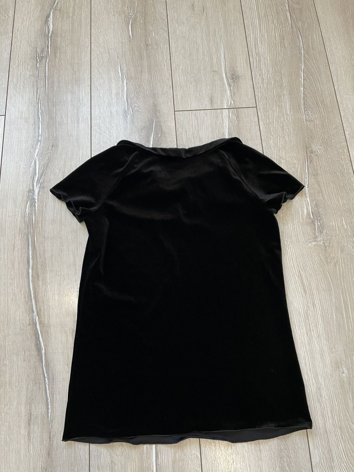 Armani Collezioni Armani Collezioni Women's Black Velvet Velour T Shirt Size XS / US 0-2 / IT 36-38 - 4 Thumbnail