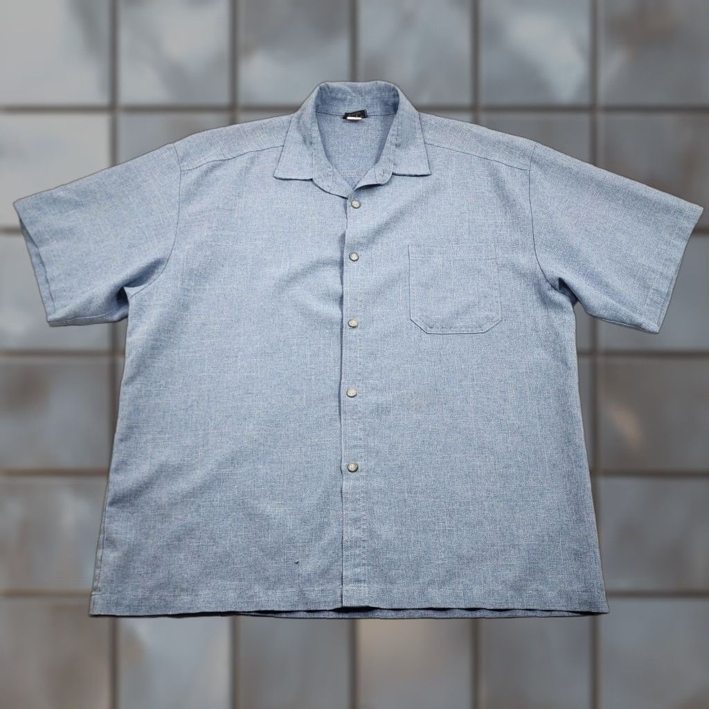 Vintage Saga Shirt Mens 3XL Blue Short Sleeve Button-Up Camp Casual Made In USA Rayon Shirt Size US XXL / EU 58 / 5 - 1 Thumbnail