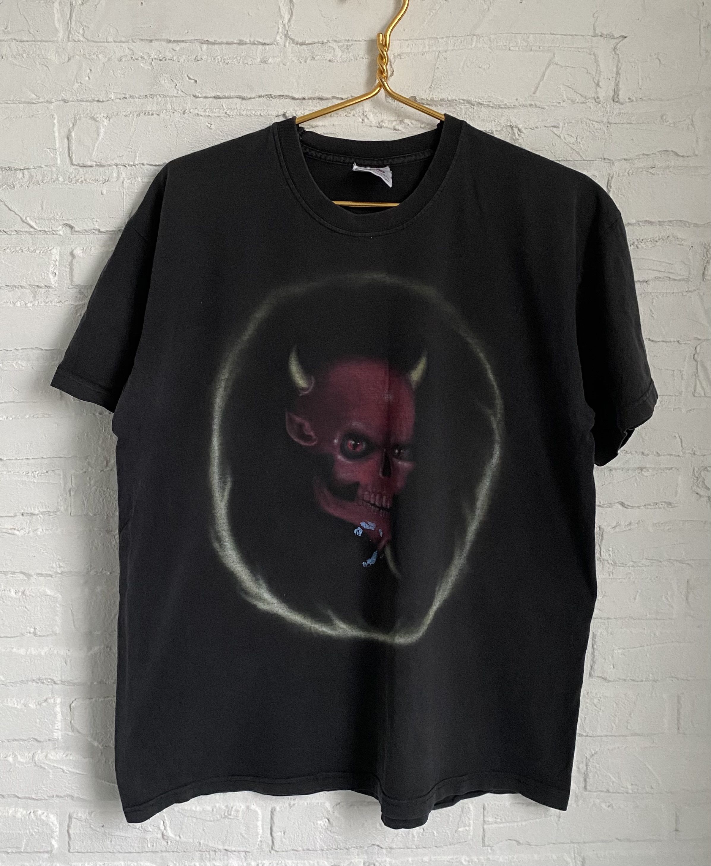 Band Tees × Vintage Vintage 2000s Devil red Skull t-shirt Size US L / EU 52-54 / 3 - 1 Thumbnail