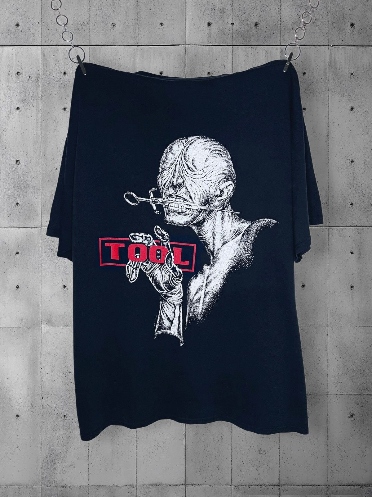 Band Tees TooL 00’s “Medicine Twins” Vintage T shirt Size US XL / EU 56 / 4 - 2 Thumbnail