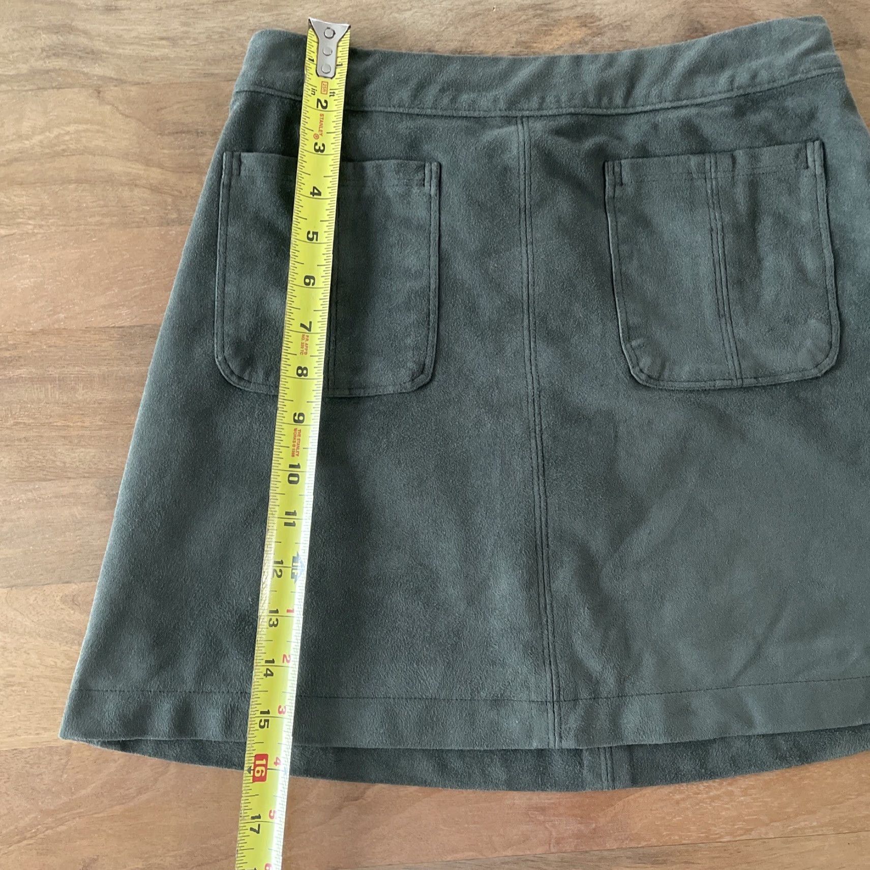 Abercrombie & Fitch Abercrombie & Fitch Skirt Women’s 0 Mini Velvet Suede 90s Green Velour Y2K Vintage Vtg Distinctive Pattern Solid Zipper Size 25" / US 0 / IT 36 - 5 Thumbnail