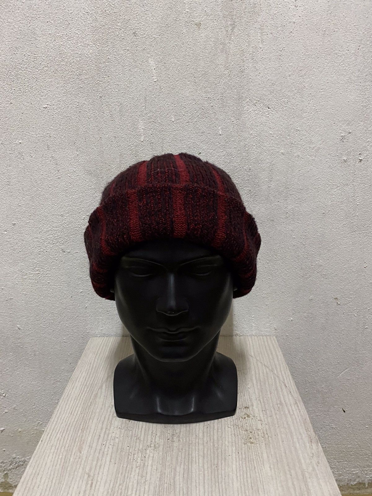 Japanese Brand Japanese Brand Rare Design Beanie Hat Size ONE SIZE - 2 Thumbnail