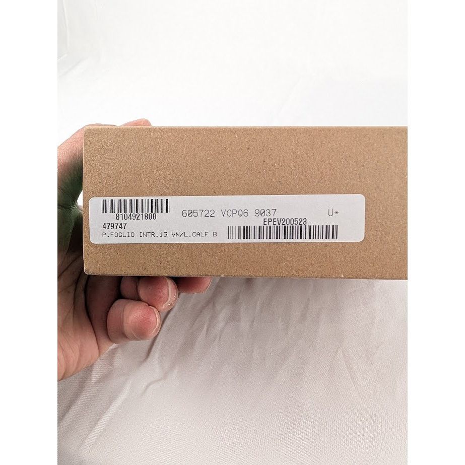 Bottega Veneta o1rshd1 Size: OS / Bi-Fold Wallet in White Size ONE SIZE - 10 Thumbnail