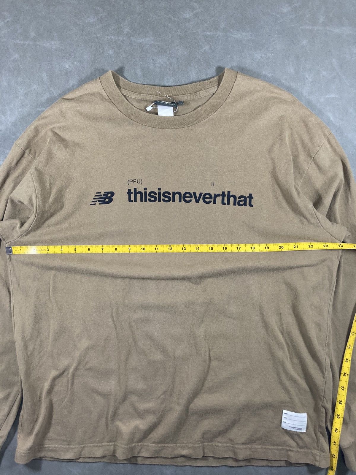 New Balance × thisisneverthat New Balance x thisisneverthat Physical Fitness Uniform (PFU) Size US XL / EU 56 / 4 - 9 Thumbnail