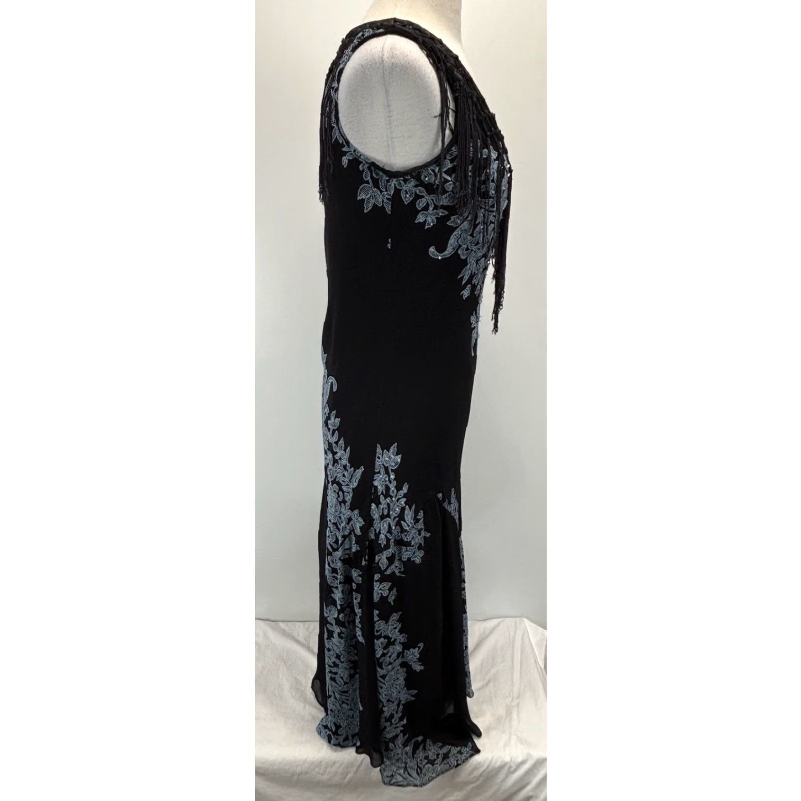 Vintage VINTAGE Dressbarn Y2K Maxi Dress Small Black Floral Fringe Beaded Whimsigoth Fairy Womens Size S / US 4 / IT 40 - 4 Thumbnail