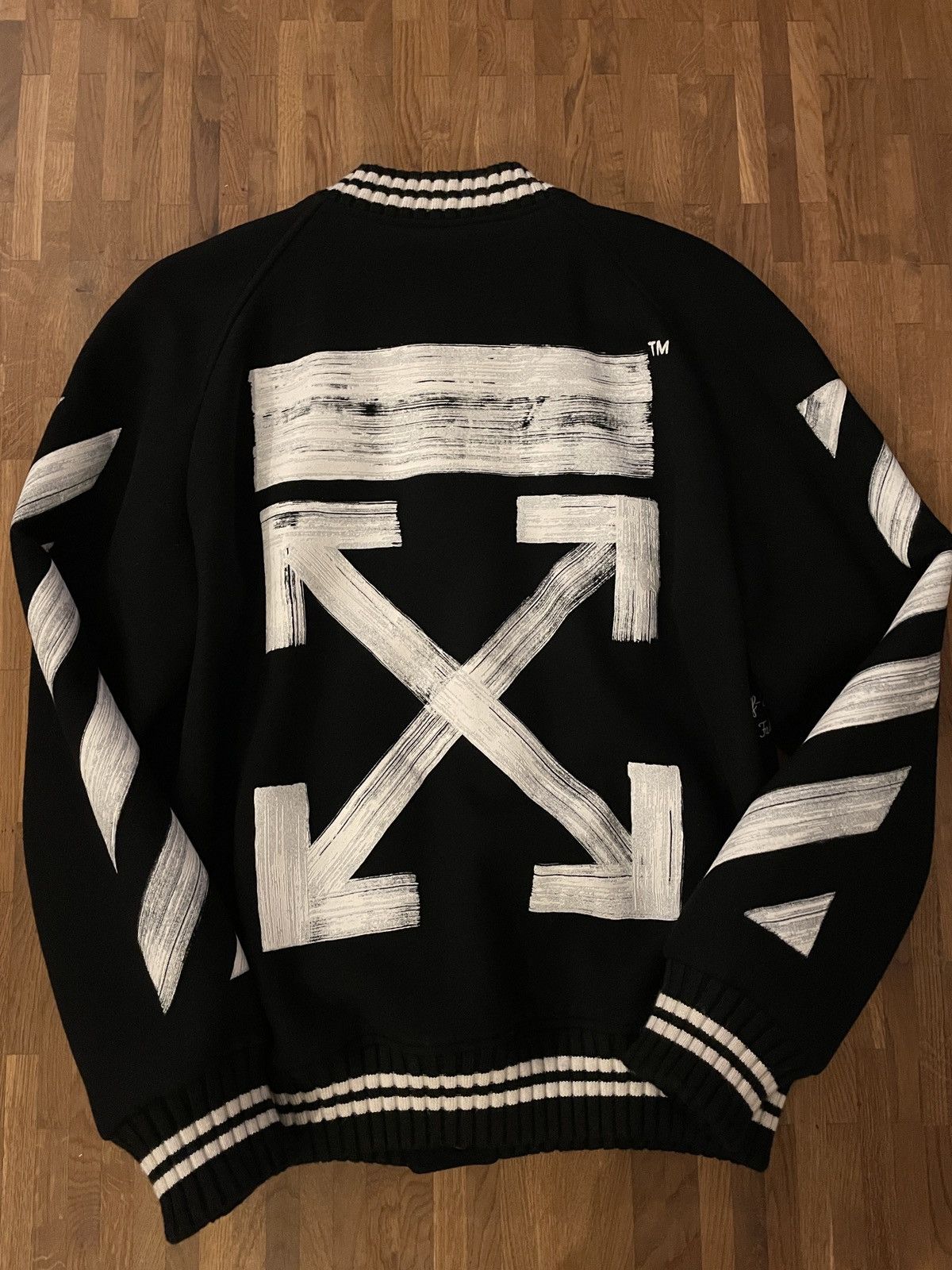 Off white arrow varsity jacket hotsell