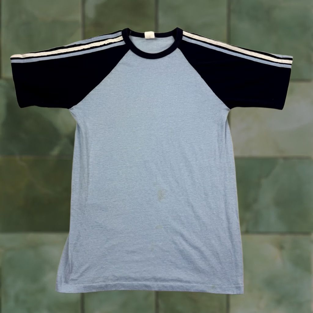 Vintage Vintage Raglan T Shirt Adult M Blue Cotton Polyester Short Sleeve Crew Neck Hippie Hipster 80s 70s USA Mens Size US M / EU 48-50 / 2 - 1 Thumbnail