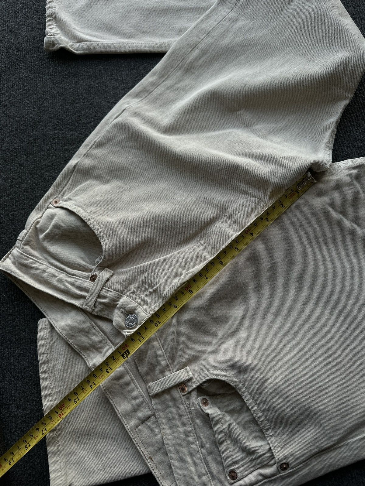 Levi's BEIGE 🚨VNTG USA MADE 90s Levis Jeans 501 y2k Denim Size US 32 / EU 48 - 19 Thumbnail