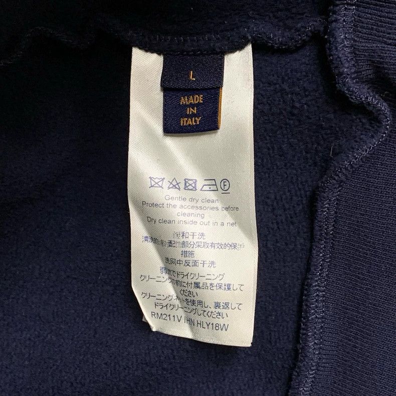 Louis Vuitton Louis Vuitton Dark blue hooded sweatshirt Size US L / EU 52-54 / 3 - 4 Thumbnail