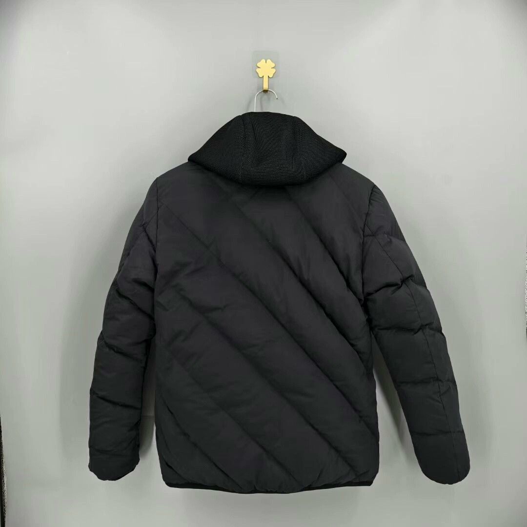 Fendi reversible down jacket with detachable hood. Size US M / EU 48-50 / 2 - 4 Thumbnail