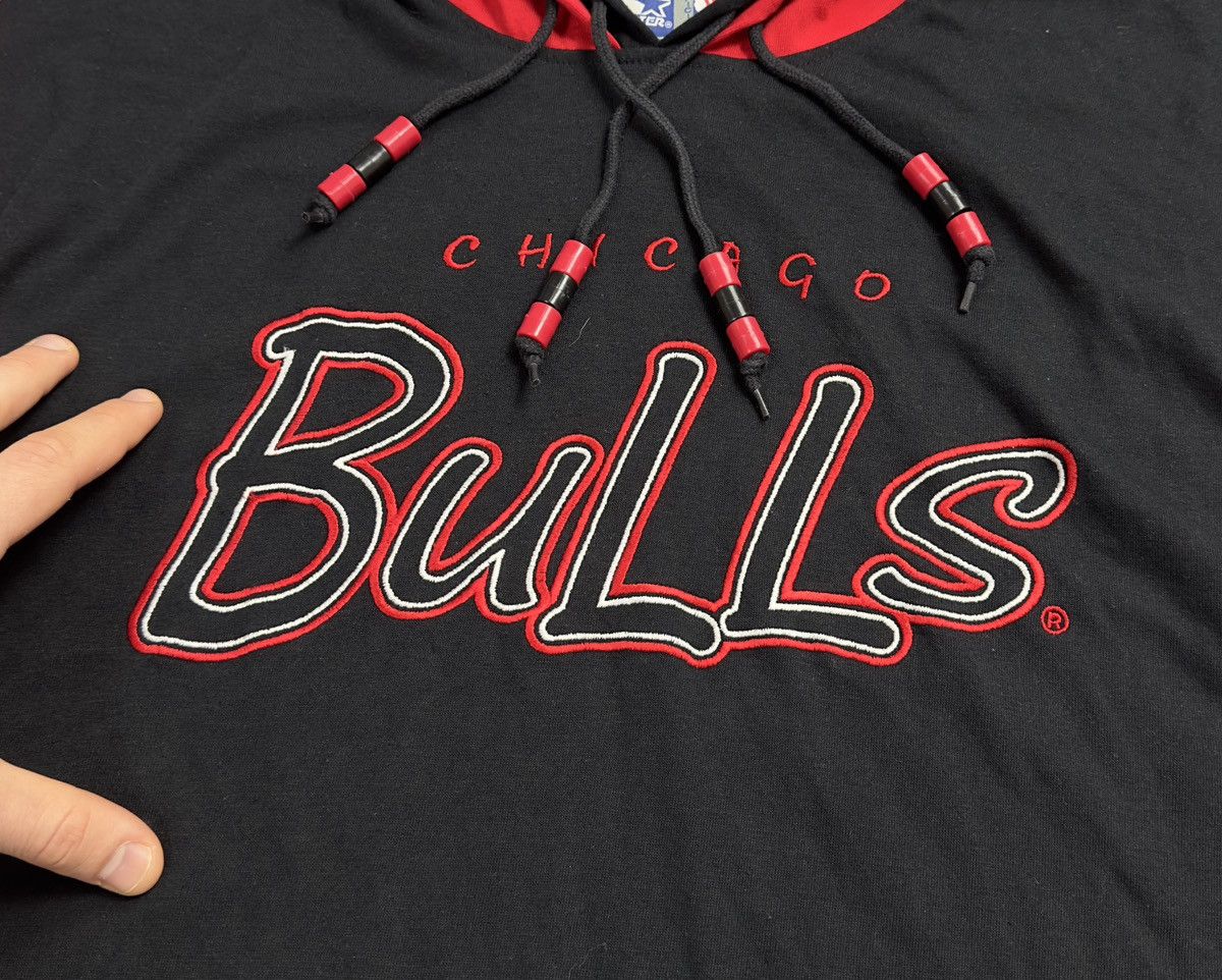 Other Vintage Starter Chicago Bulls NBA streetwear jersey Size US M / EU 48-50 / 2 - 8 Thumbnail