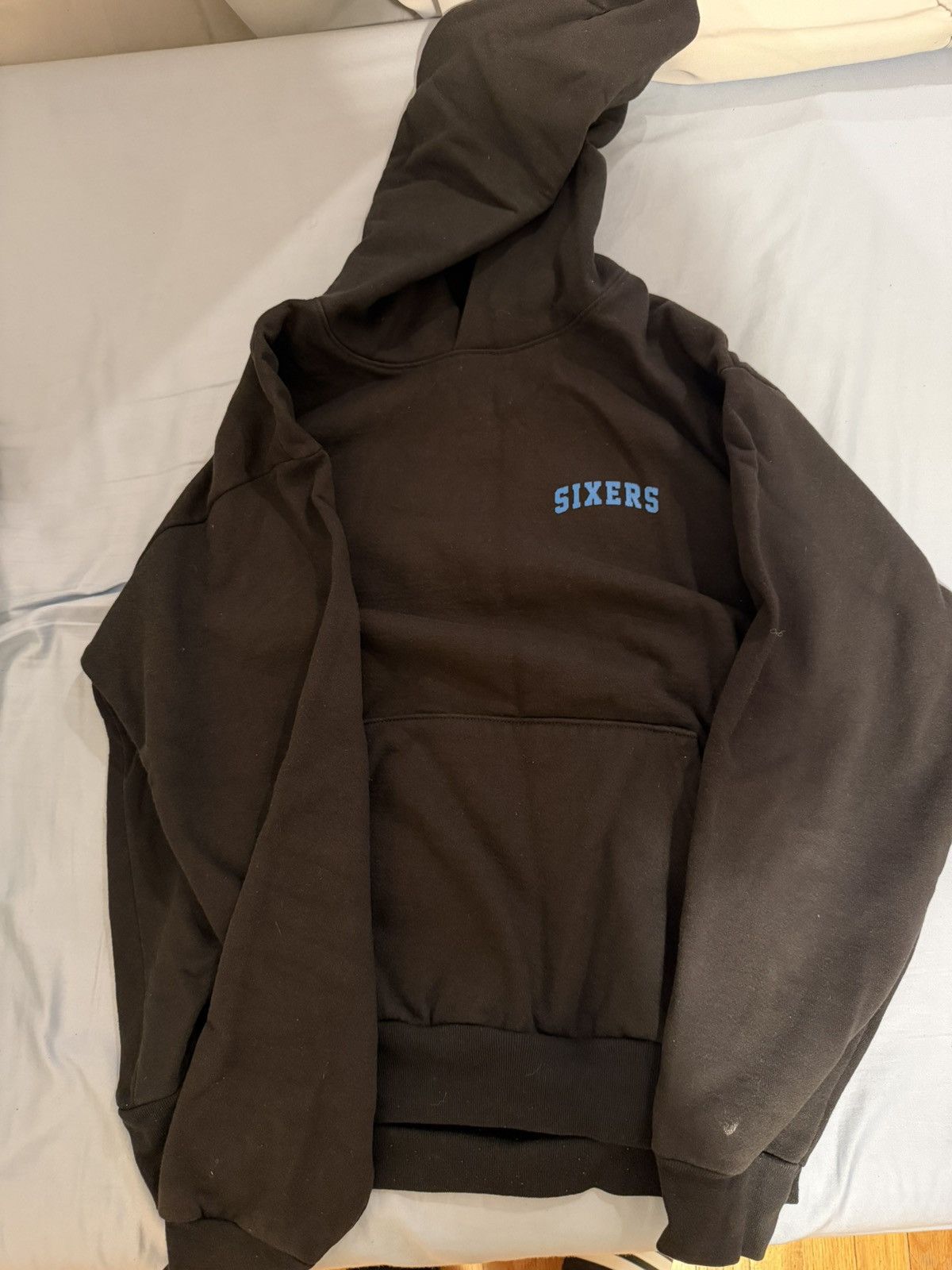 Warren Lotas Warren Lotas 76ers Allen Iverson hoodie Size US M / EU 48-50 / 2 - 2 Thumbnail