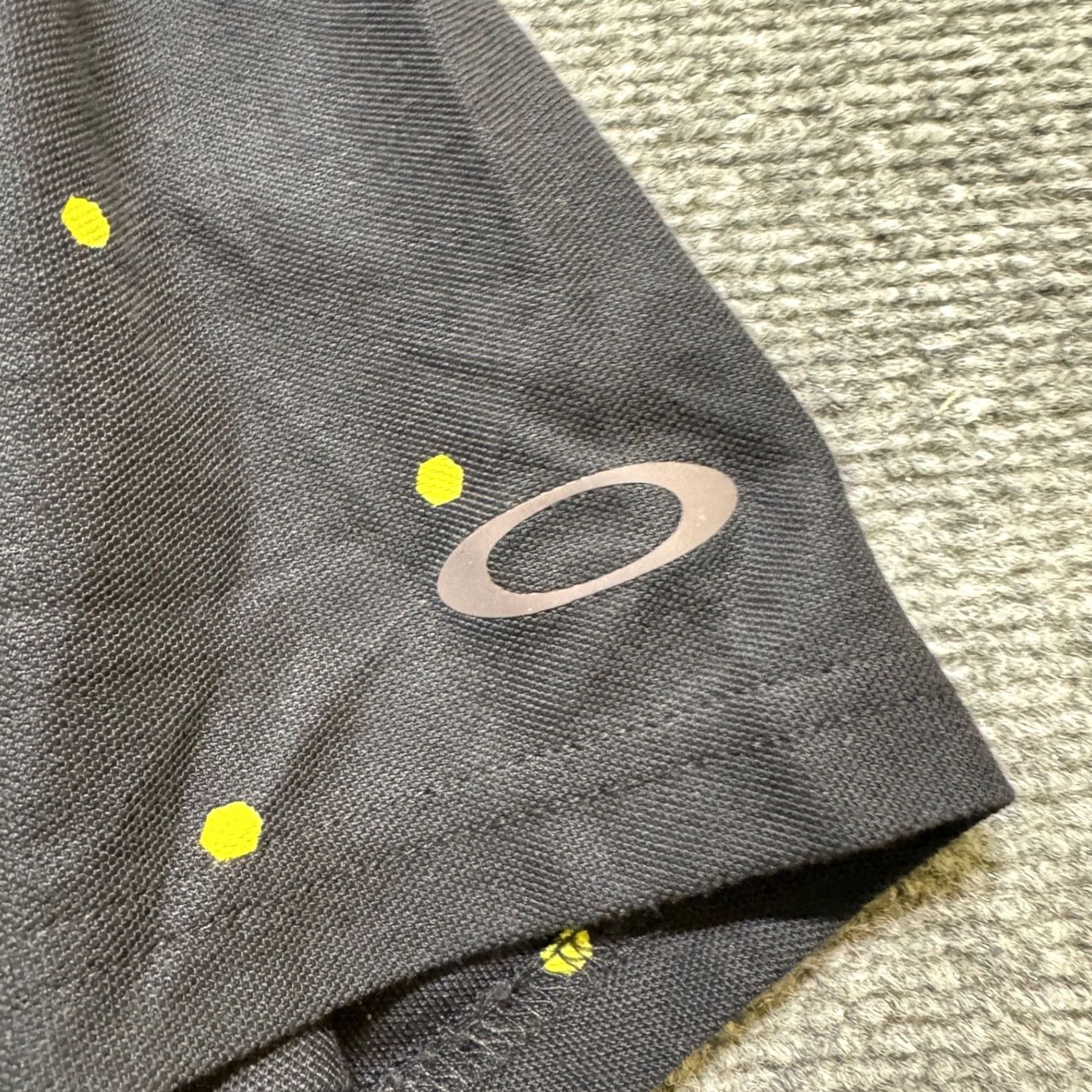 Oakley Oakley Polo Shirt Men XL Regular Hydrolix Spotted Golf Activewear Black Polo Shirt Mens XL Regular Hydrolix Spotted Golf Activewear Size US XL / EU 56 / 4 - 7 Thumbnail