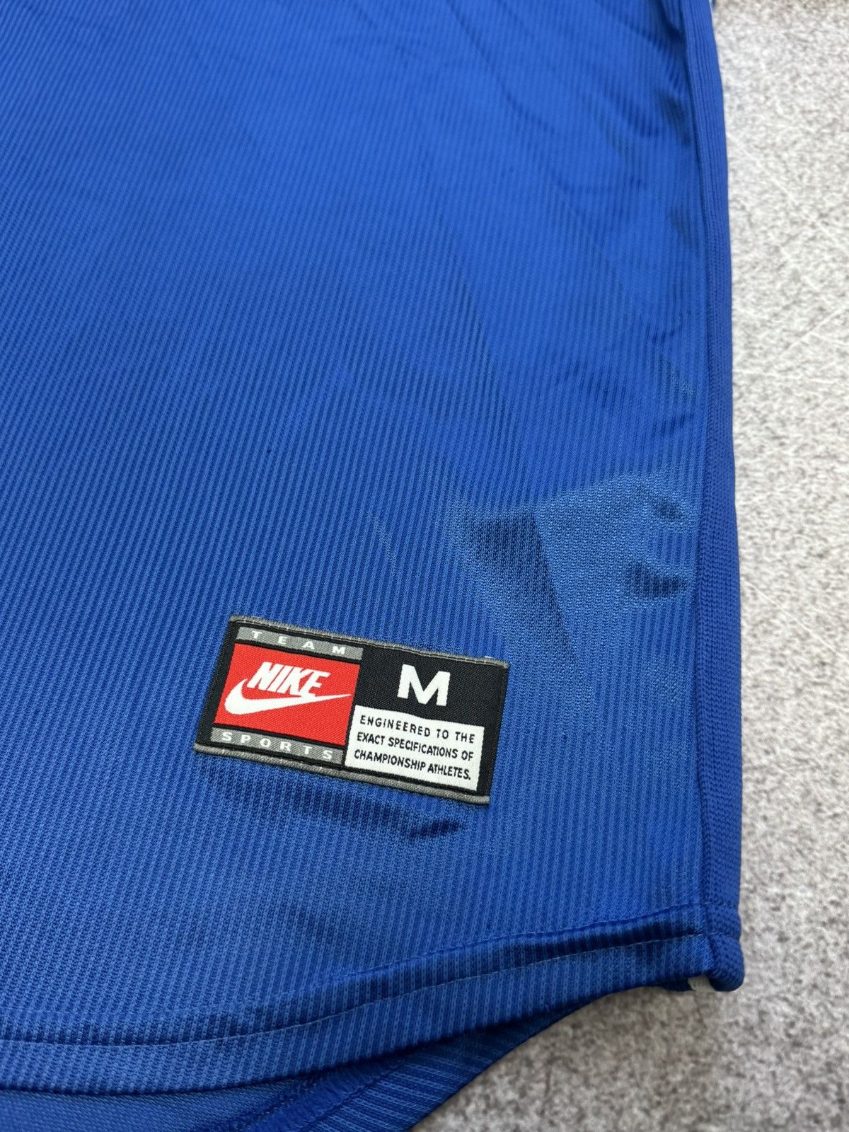 Nike 1997 Nike Vintage Italy Oversize Soccer Jersey Polo Y2K Size US M / EU 48-50 / 2 - 3 Thumbnail