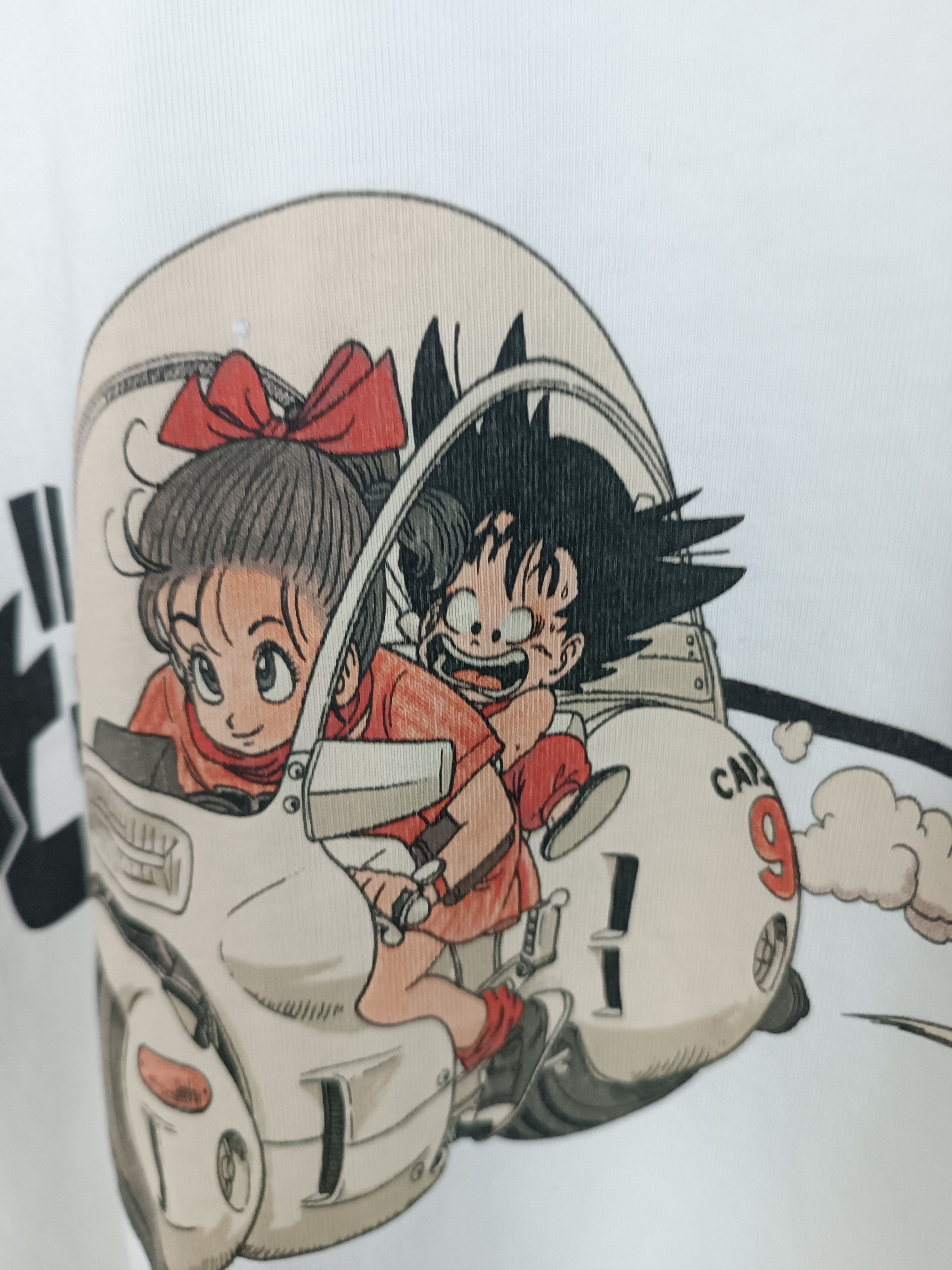 Anime VINTAGE DRAGON BALL GOKU BULMA ANIME TEE one piece bleach Size US M / EU 48-50 / 2 - 18 Thumbnail