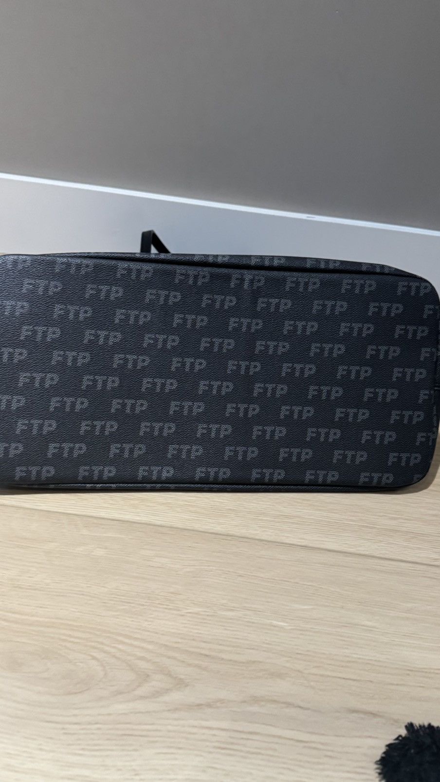 Fuck The Population Fuck The Population FTP Louis Vuitton tote bag handbag Size ONE SIZE - 11 Thumbnail