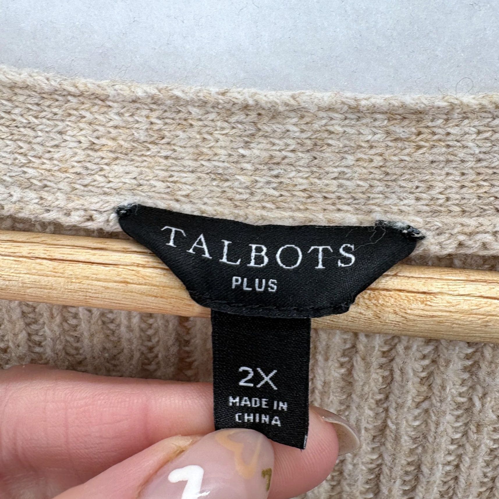 Talbots Talbots Womens 2X Beige V Neck Raglan Knit Pullover Varsity Stripe Plus Sweater Size XXL / US 16-18 / IT 52-54 - 4 Thumbnail