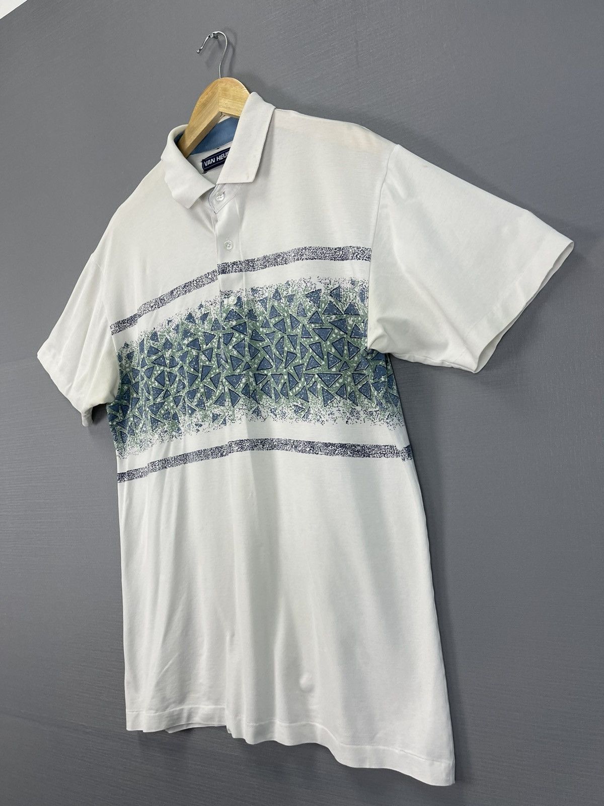Vintage Vintage Van Heusen Polo Shirt Size US L / EU 52-54 / 3 - 3 Thumbnail