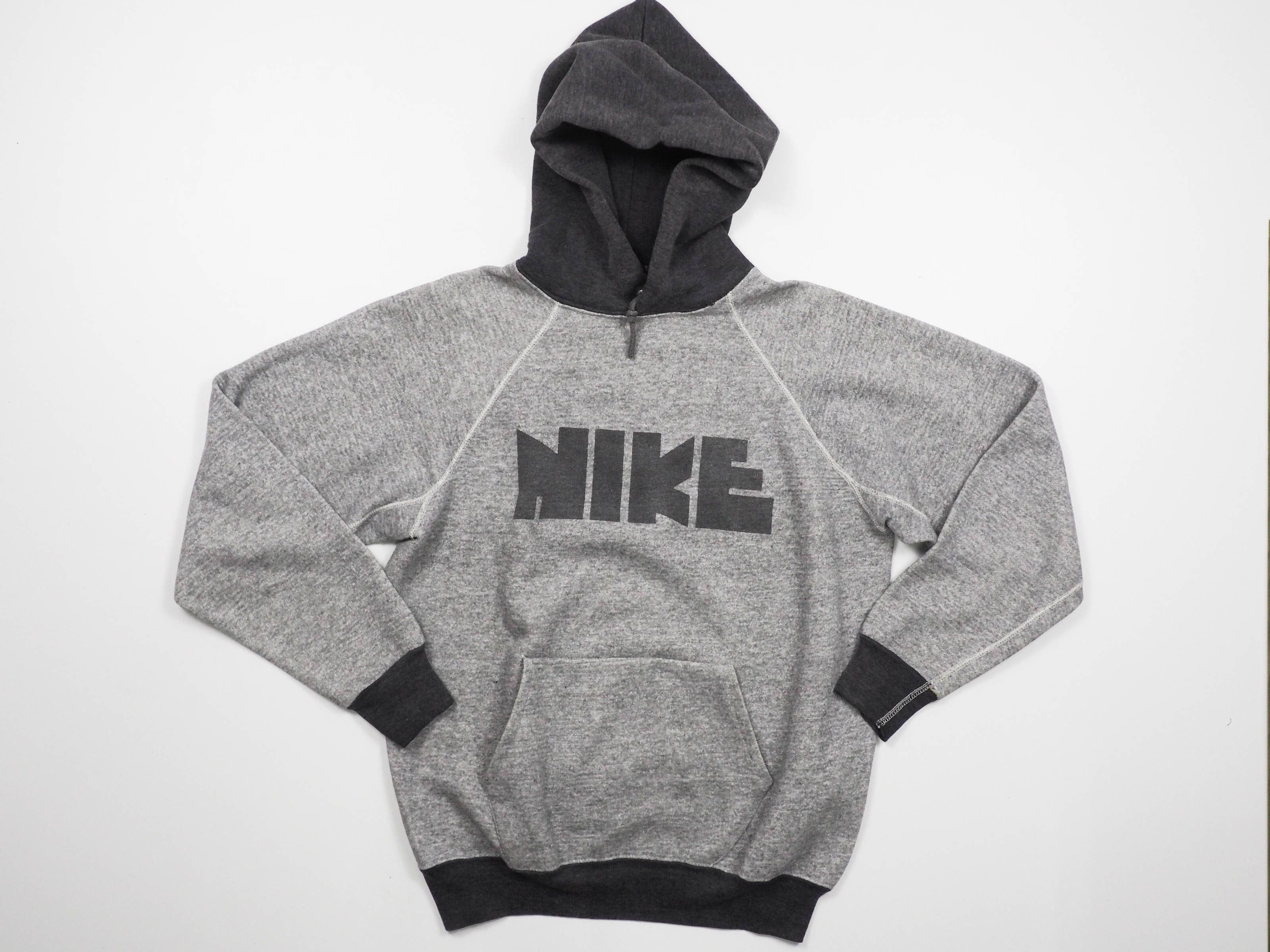 80's Nike hoodie blend sweater