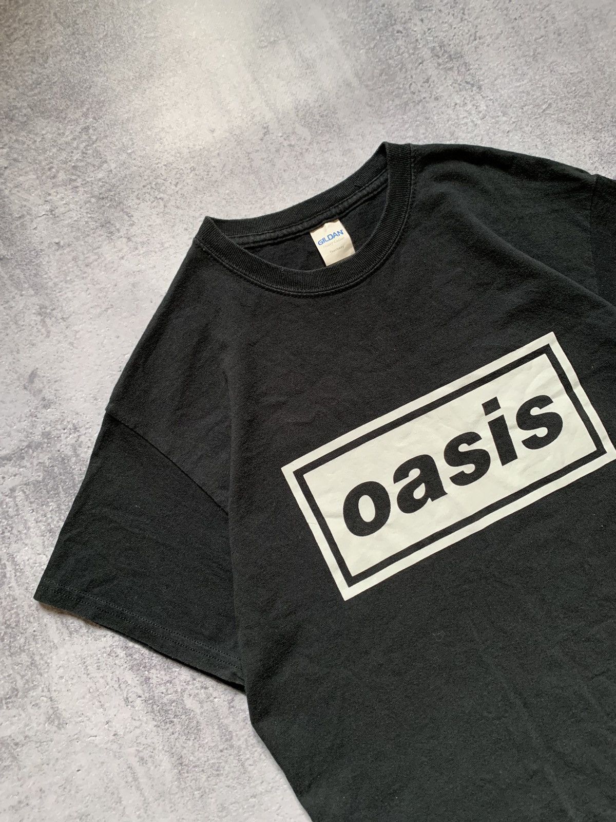 Band Tees Oasis Vintage T Shirts Y2K Box Big Center Logo Size US M / EU 48-50 / 2 - 3 Thumbnail