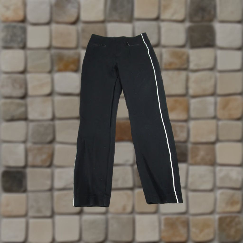 Spanx Spanx Leggings Womens Small Black White Side Stripe Zip Pockets Crop Size 28" / US 6 / IT 42 - 1 Thumbnail