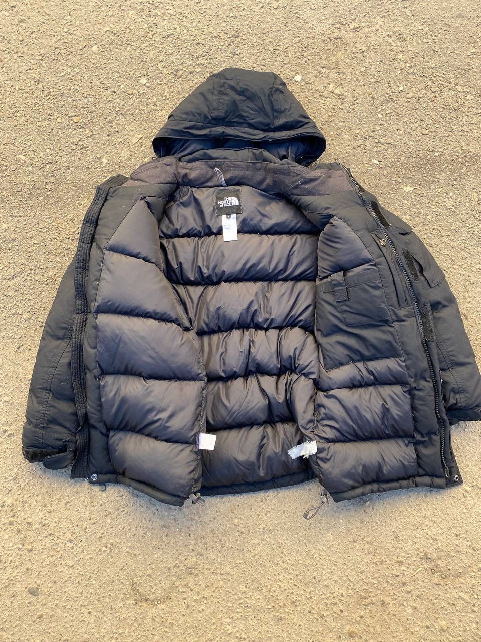 The North Face Vintage The North Face y2k distressed down jacket Size US M / EU 48-50 / 2 - 6 Thumbnail