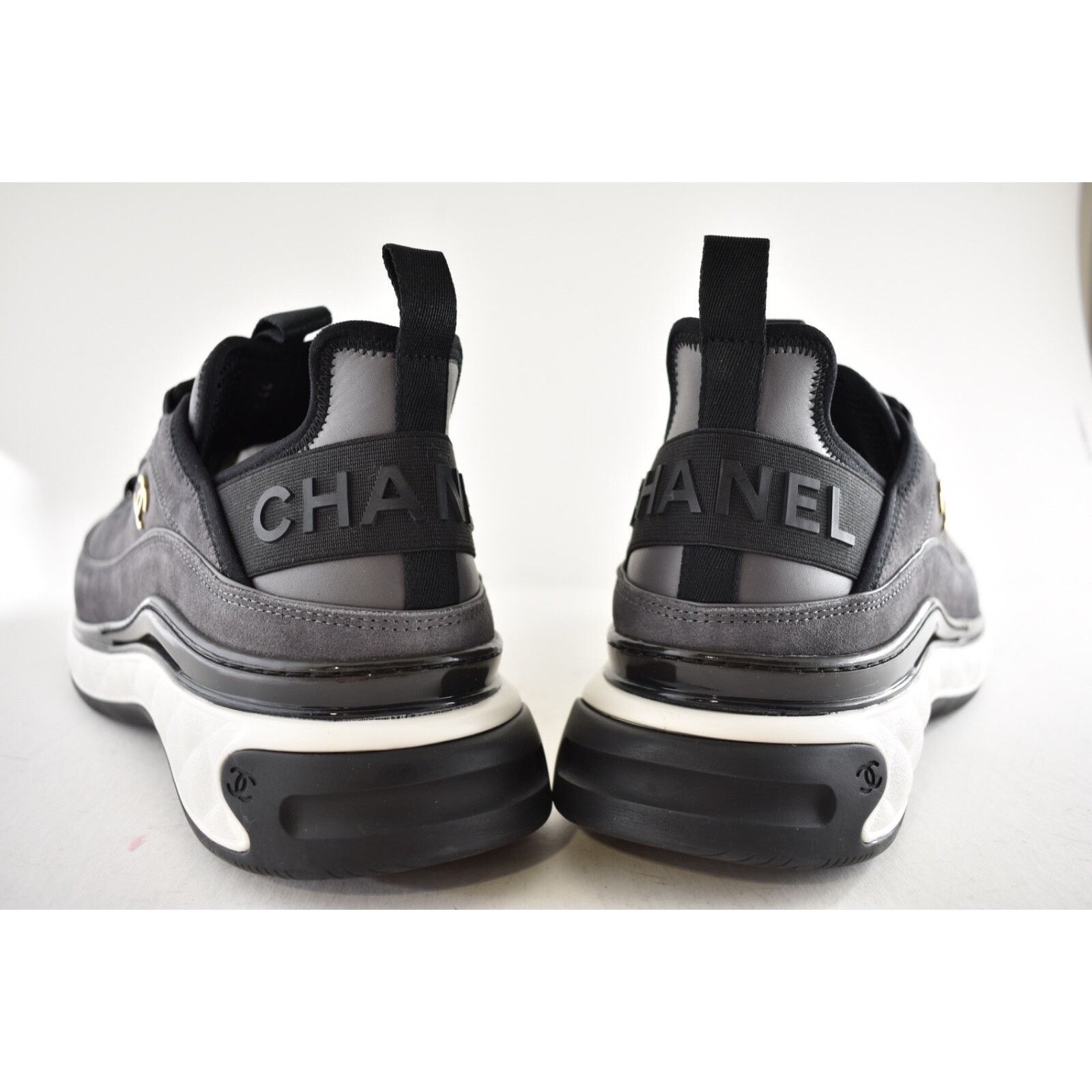 Chanel Chanel 23K Mens Grey Black White CC Logo Lace Up Low Top Size US 11 / EU 44 - 12 Thumbnail