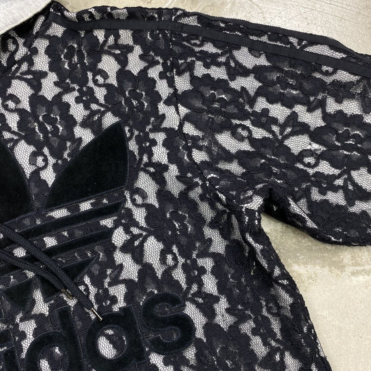 Adidas × Jeremy Scott Lace Pattern Vneck Hoodie Size US S / EU 44-46 / 1 - 3 Thumbnail