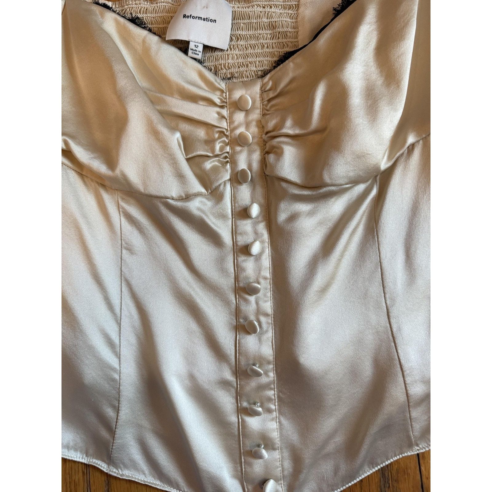 Reformation Reformation Womens Blouse sz 12 Beige Silk Puff Sleeve Size XL / US 12-14 / IT 48-50 - 3 Thumbnail