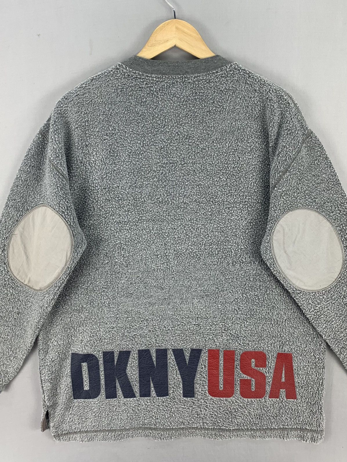 DKNY Vintage DKNY USA Baggy Pullover Oversize Sweatshirt Size US L / EU 52-54 / 3 - 7 Thumbnail