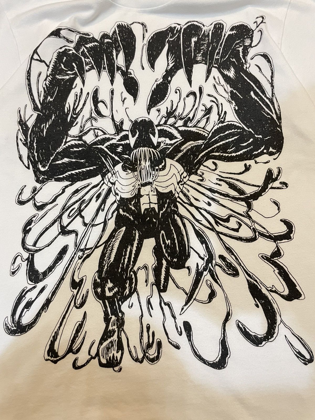 Uniqlo Uniqlo X Marvel X Jason Polan Size US S / EU 44-46 / 1 - 2 Thumbnail