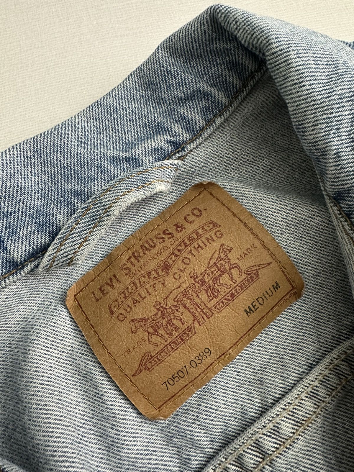 Levi's × Levi's Vintage Clothing × Vintage Vtg 90s Levi's 527 Buttons Stamp Trucker Jacket Made in USA Size US M / EU 48-50 / 2 - 6 Thumbnail