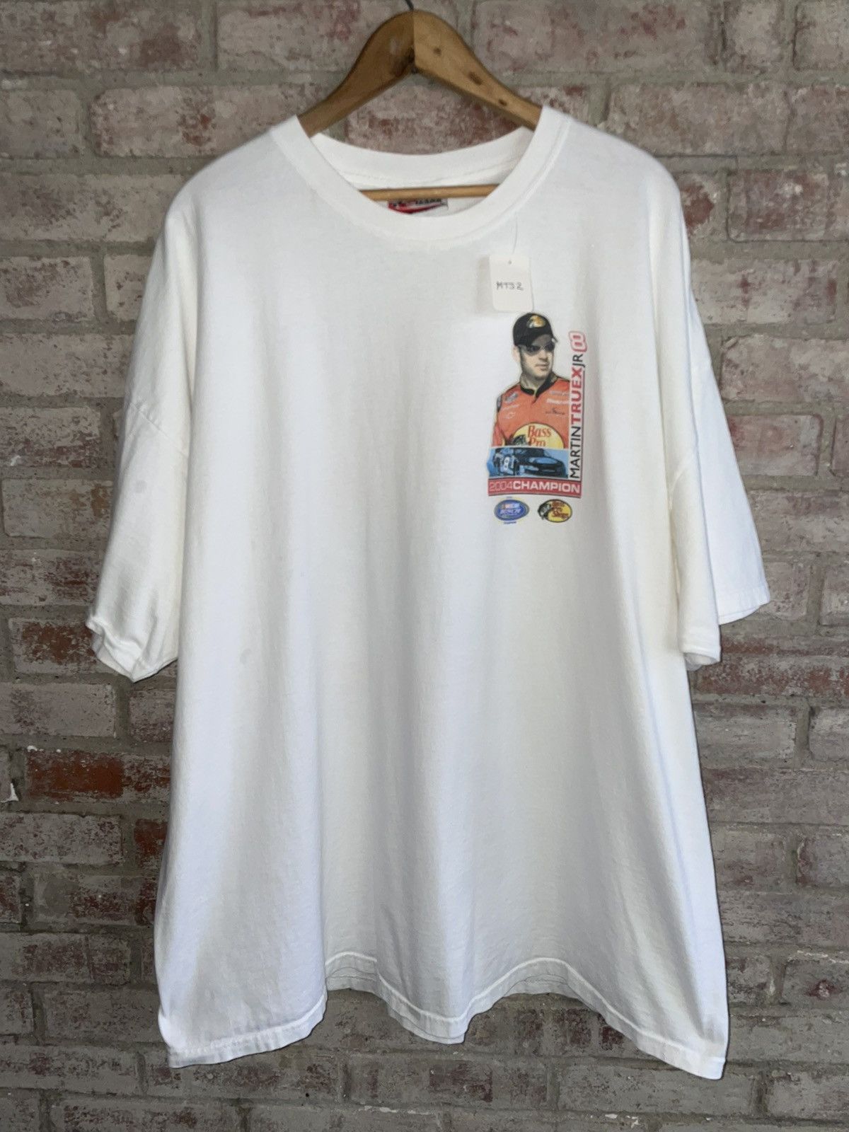 Chase Authentics Vintage 2004 Martin Truex JR T-Shirt Men’s Size 2XL Nascar Size US XXL / EU 58 / 5 - 1 Thumbnail