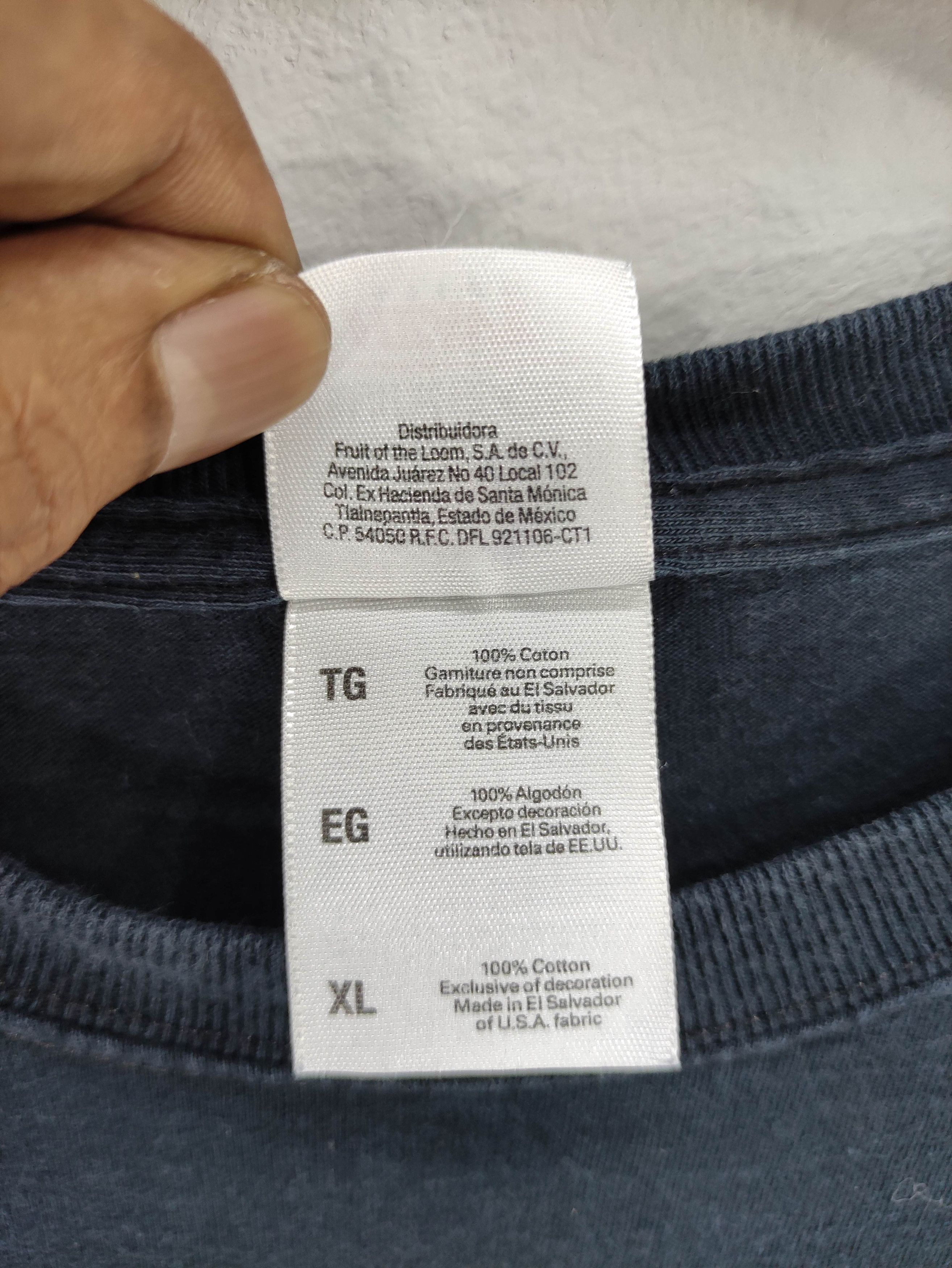 Fruit Of The Loom Vintage Brotherhood No One Gets Left Behind Tshirt Size US M / EU 48-50 / 2 - 5 Thumbnail