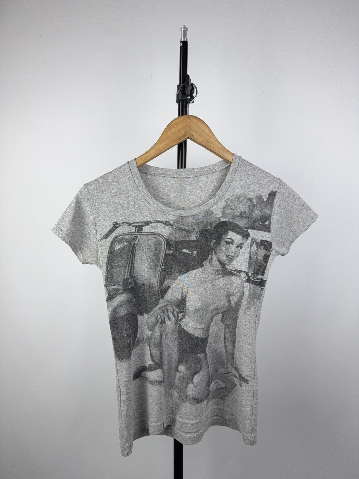 Vintage Retro Pin-Up Girl Scooter Tee – 50s Aesthetic Print Y2K Size S / US 4 / IT 40 - 1 Thumbnail