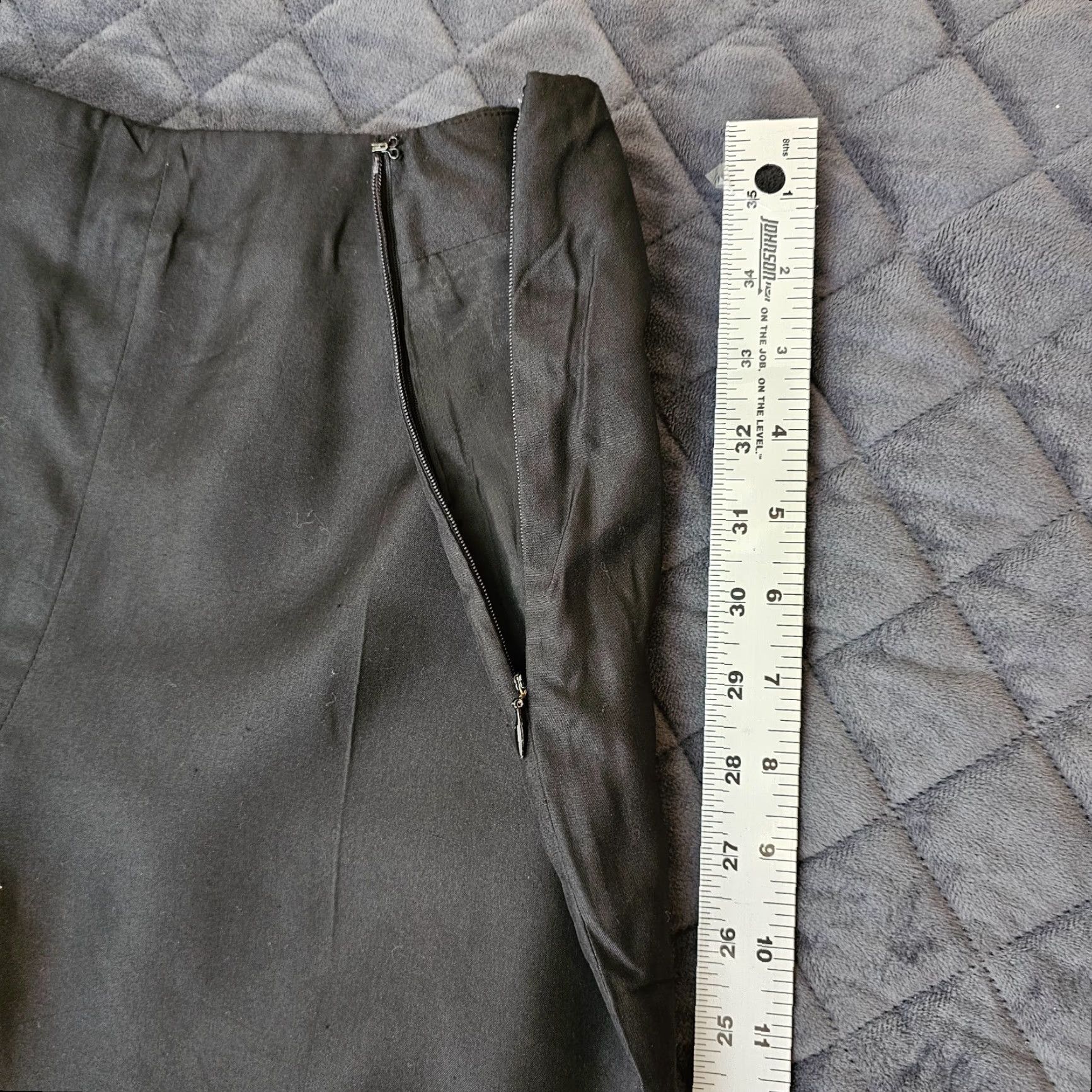 Ann Taylor Ann Taylor Petites Crop Pants Black Silk Size 12P Floral Embroidered Trim Casual Size 34" / US 12 / IT 48 - 5 Thumbnail