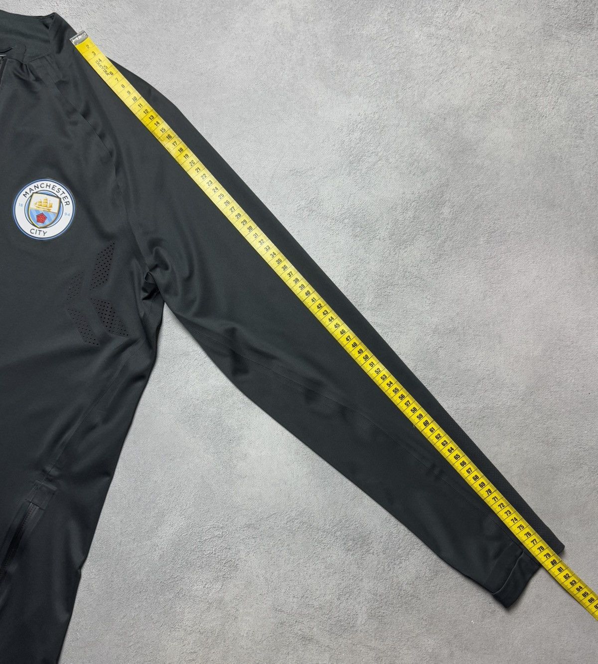Nike Manchester United 2017 2018 Football Soccer 1/4 Zip Top Nike Size US M / EU 48-50 / 2 - 24 Thumbnail
